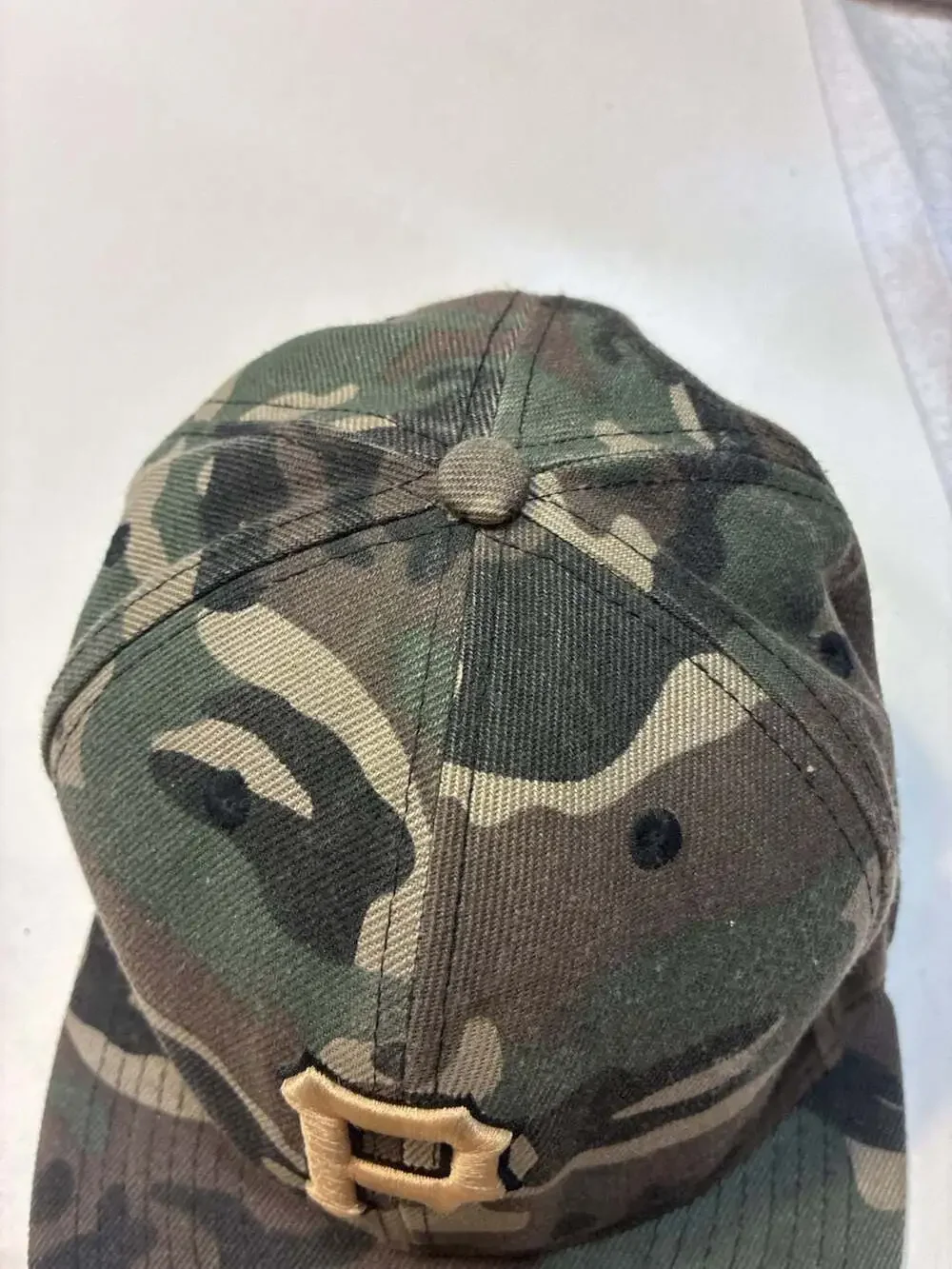 New Era Pittsburgh Pirates 59FIFTY Woodland Camo Fitted Hat